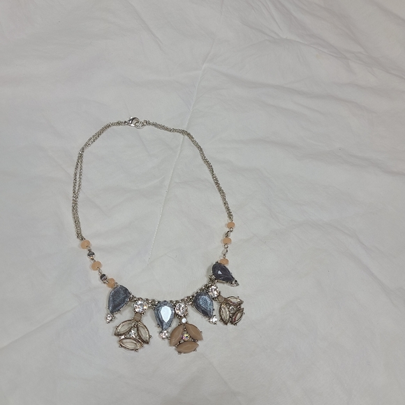 Necklace - Picture 5 of 9